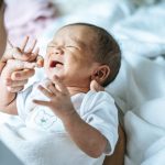 Kenali 7 Penyebab Bayi Susah Menyusu